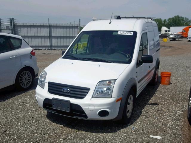 NM0LS7BN0DT139670 - 2013 FORD TRANSIT CO WHITE photo 2