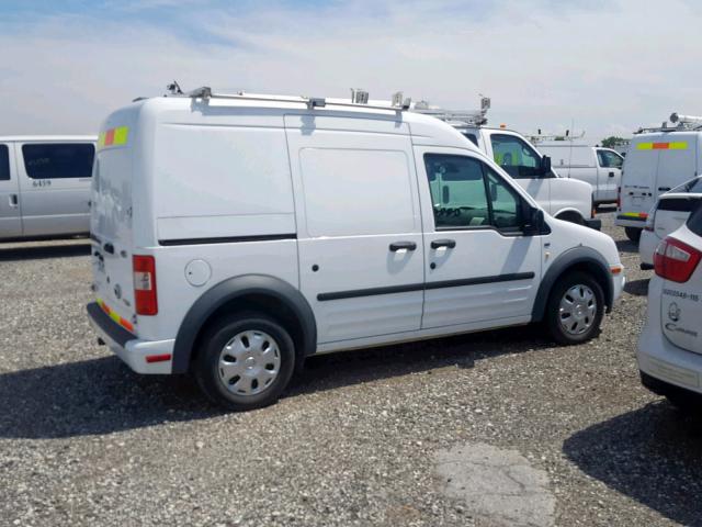 NM0LS7BN0DT139670 - 2013 FORD TRANSIT CO WHITE photo 9