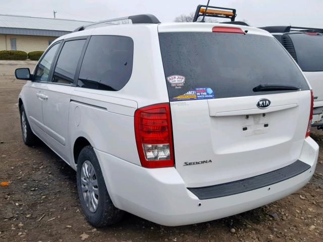 KNDMG4C7XC6500892 - 2012 KIA SEDONA LX WHITE photo 3