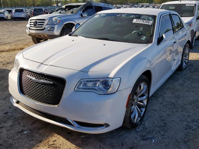 2C3CCAAG6GH313764 - 2016 CHRYSLER 300 LIMITE WHITE photo 2