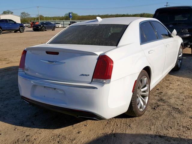 2C3CCAAG6GH313764 - 2016 CHRYSLER 300 LIMITE WHITE photo 4