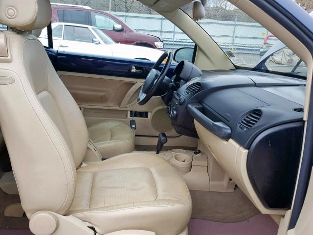 3VWCM31Y44M330506 - 2004 VOLKSWAGEN NEW BEETLE ლურჯი ფოტო 5