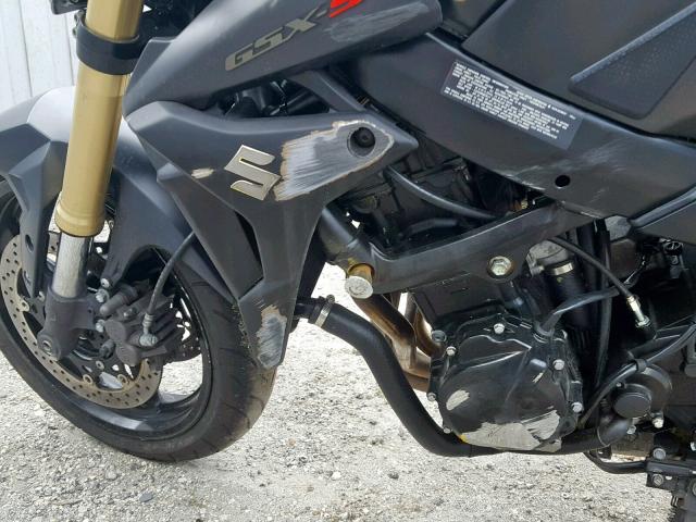 JS1GR7NAXF2100581 - 2015 SUZUKI GSX-S750 BLACK photo 9