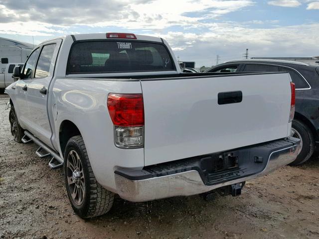 5TFEY5F11CX121627 - 2012 TOYOTA TUNDRA CRE WHITE photo 3