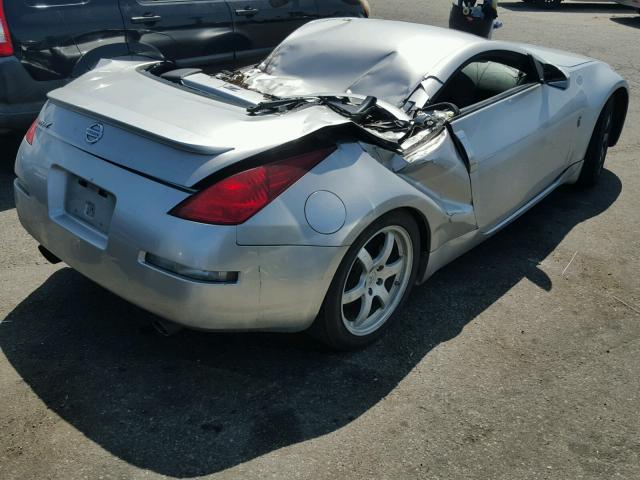 JN1AZ34E64T051432 - 2004 NISSAN 350Z COUPE SILVER photo 4