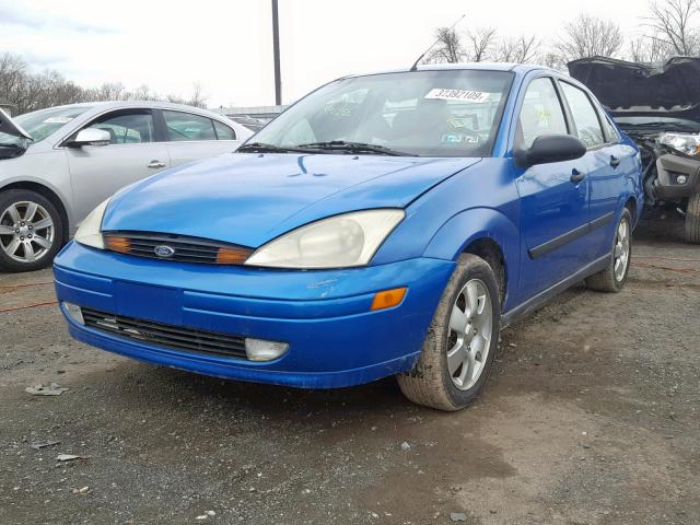 1FAFP34371W243109 - 2001 FORD FOCUS SE BLUE photo 2