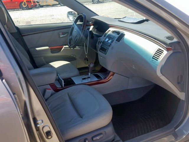 KMHFC46F48A317110 - 2008 HYUNDAI AZERA SE GRAY photo 5