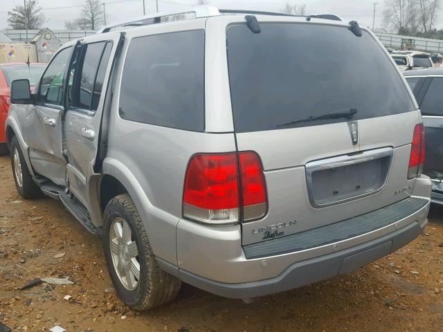 5LMEU88H25ZJ31221 - 2005 LINCOLN AVIATOR 银色 照片 3