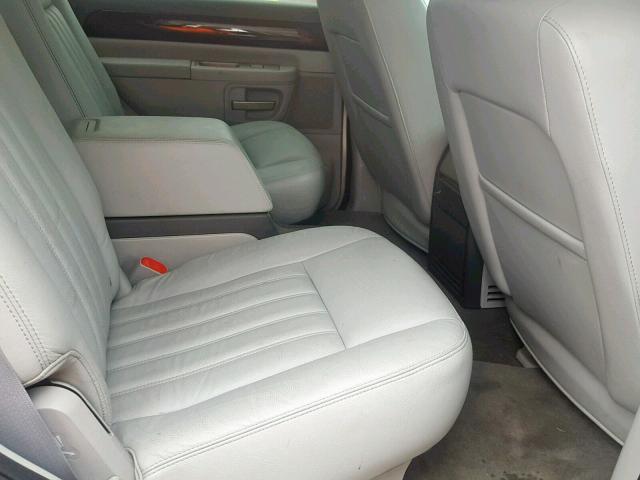 5LMEU88H25ZJ31221 - 2005 LINCOLN AVIATOR 银色 照片 6