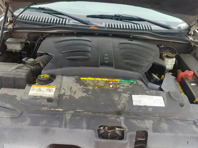 5LMEU88H25ZJ31221 - 2005 LINCOLN AVIATOR 银色 照片 7