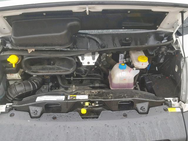 3C6TRVBG7JE139147 - 2018 RAM PROMASTER 白色 照片 7