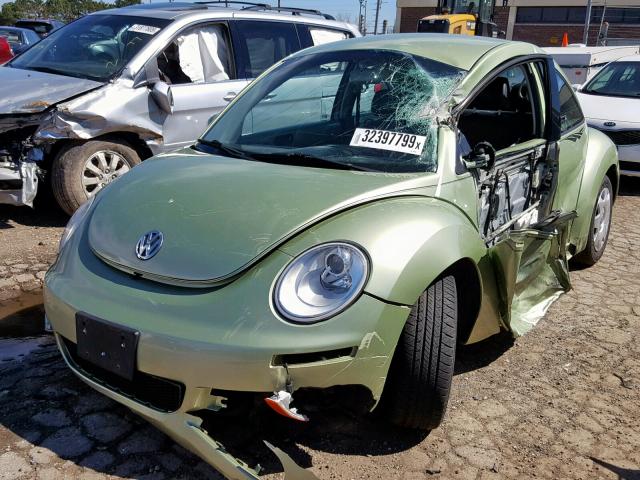 3VWPW3AG8AM008532 - 2010 VOLKSWAGEN NEW BEETLE Yaşıl foto 2