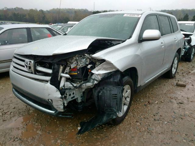 5TDZA3EH0BS012847 - 2011 TOYOTA HIGHLANDER SILVER photo 2