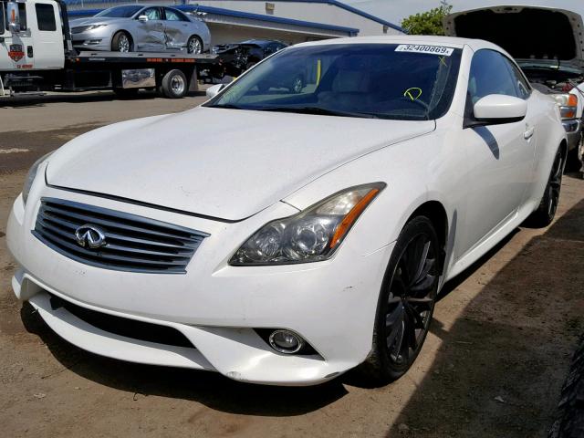 JN1CV6FE1BM953075 - 2011 INFINITI G37 BASE WHITE photo 2