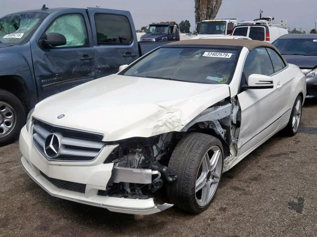 WDDKK5KF9CF135499 - 2012 MERCEDES-BENZ E 350 WHITE photo 2