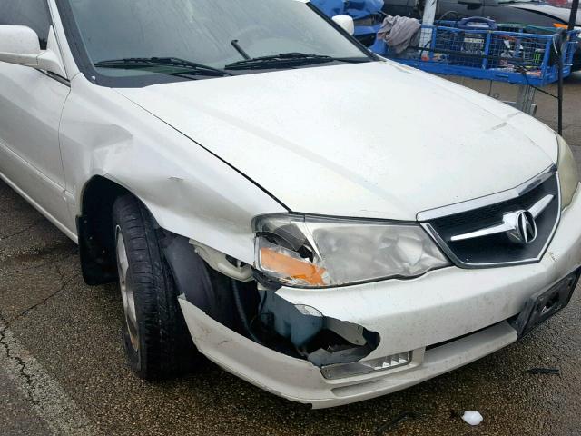 19UUA56603A013564 - 2003 ACURA 3.2TL WHITE photo 9