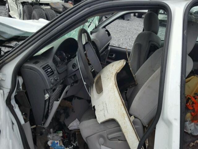 1GBDV13198D185574 - 2008 CHEVROLET UPLANDER I 白色 照片 5