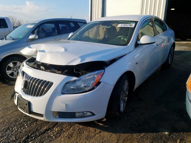 W04GR5EC6B1050316 - 2011 BUICK REGAL CXL  photo 2