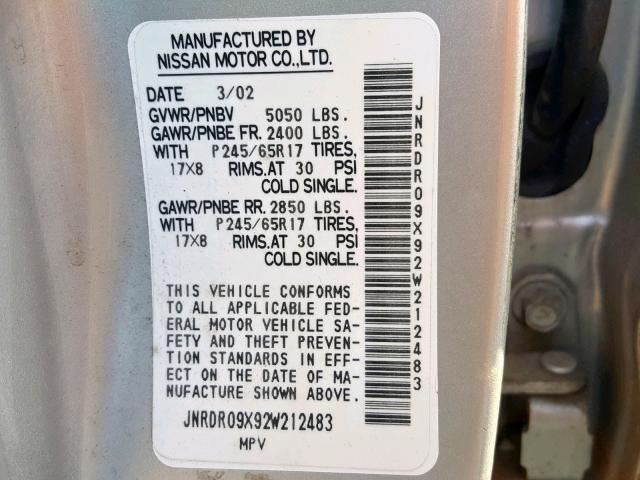 JNRDR09X92W212483 - 2002 INFINITI QX4 SILVER photo 10