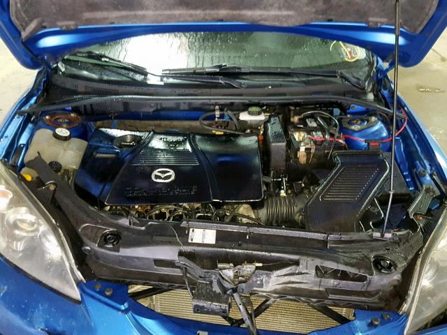 JM1BK343751255786 - 2005 MAZDA 3 HATCHBAC BLUE photo 7