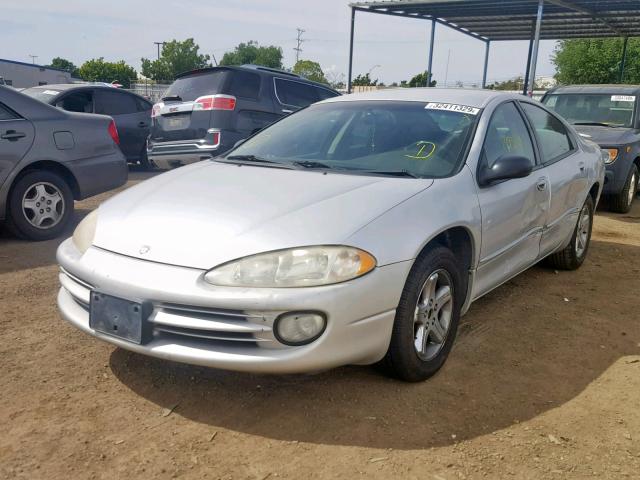 2B3HD56G03H567545 - 2003 DODGE INTREPID E SILVER photo 2