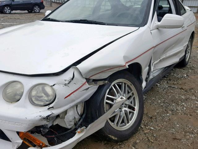 JH4DC43541S002510 - 2001 ACURA INTEGRA LS WHITE photo 9