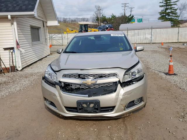 1G11H5SA7DF286523 - 2013 CHEVROLET MALIBU LTZ GOLD photo 9