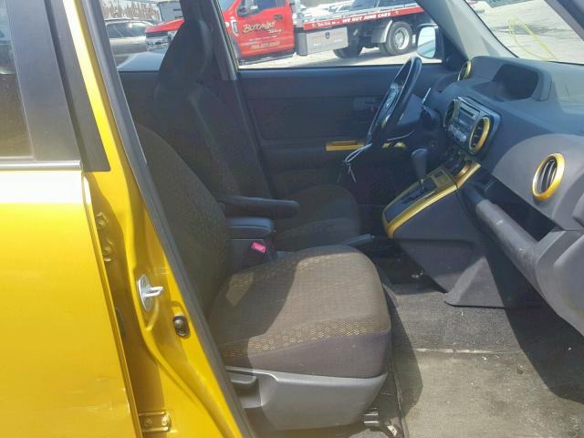 JTLKE50E081058512 - 2008 TOYOTA SCION XB GOLD photo 5