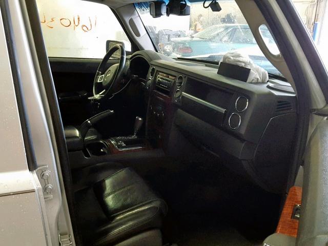 1J8HG58T09C512873 - 2009 JEEP COMMANDER SILVER photo 5