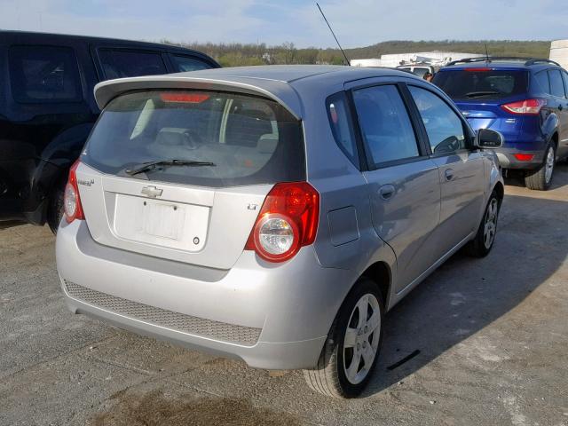 KL1TG6DE7AB113524 - 2010 CHEVROLET AVEO LT SILVER photo 4