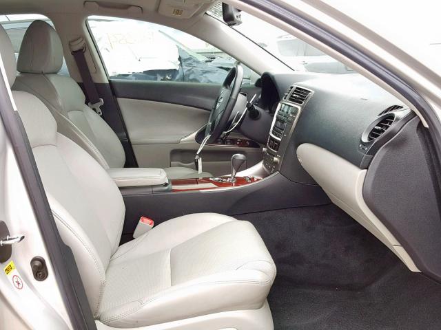 JTHBK262682075663 - 2008 LEXUS IS 250 SILVER photo 5