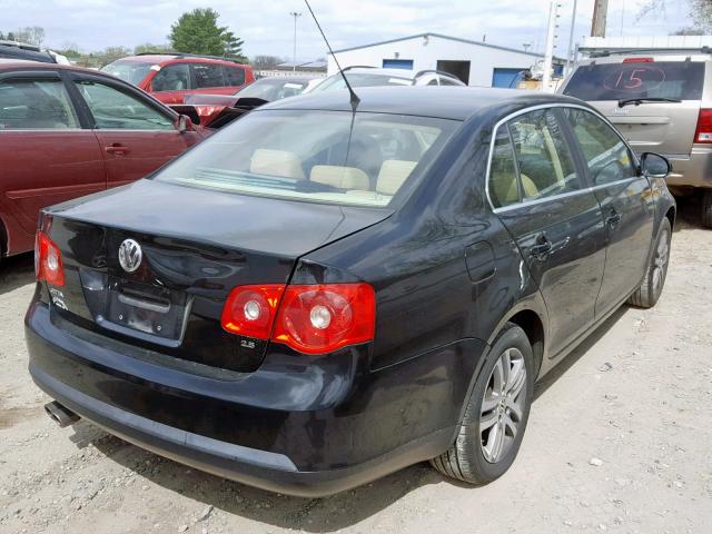 3VWEG71K97M071647 - 2007 VOLKSWAGEN JETTA WOLF BLACK photo 4