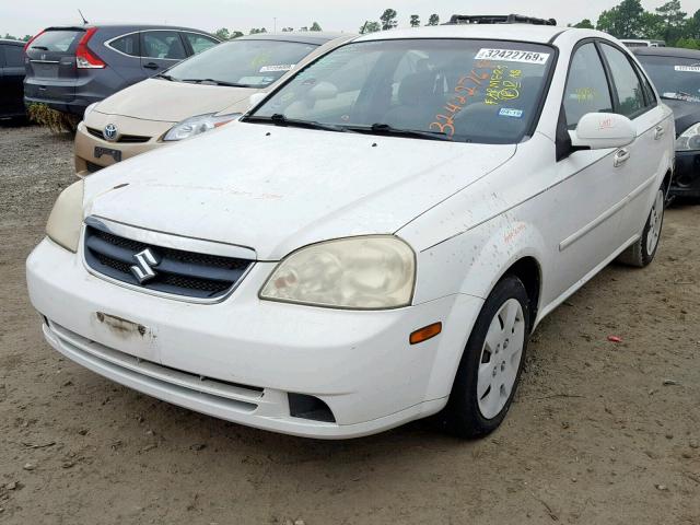 KL5JD56Z46K352397 - 2006 SUZUKI FORENZA WHITE photo 2