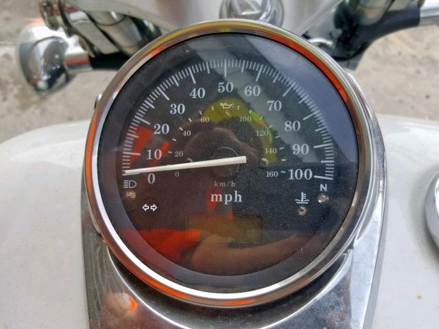 JH2RC44092K622434 - 2002 HONDA VT750 DC WHITE photo 8