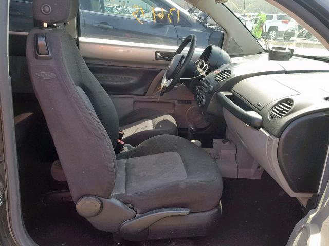 3VWBK31C04M421603 - 2004 VOLKSWAGEN NEW BEETLE Qara foto 5