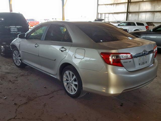 4T1BD1FK2EU132376 - 2014 TOYOTA CAMRY HYBR TAN photo 3