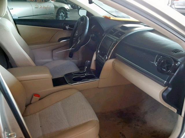 4T1BD1FK2EU132376 - 2014 TOYOTA CAMRY HYBR TAN photo 5