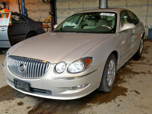 2G4WD582691265777 - 2009 BUICK LACROSSE C GOLD photo 2