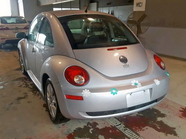 3VWPW31C18M502495 - 2008 VOLKSWAGEN NEW BEETLE Gümüş foto 3