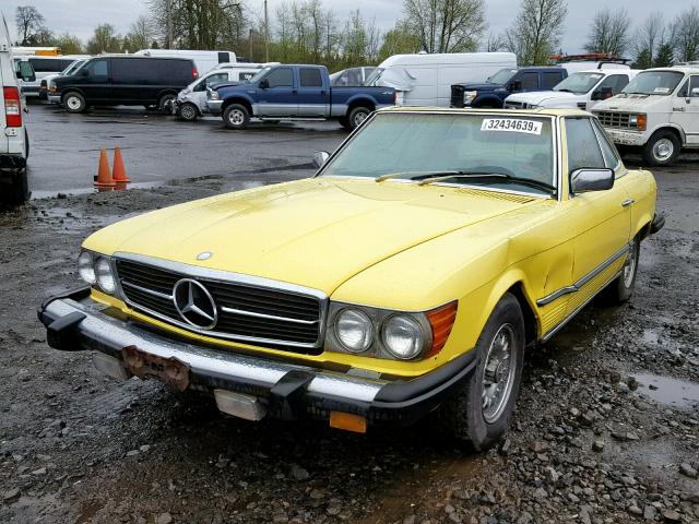 WDBBA45A5CB016698 - 1982 MERCEDES-BENZ 380 SL YELLOW photo 2