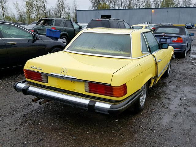 WDBBA45A5CB016698 - 1982 MERCEDES-BENZ 380 SL YELLOW photo 4