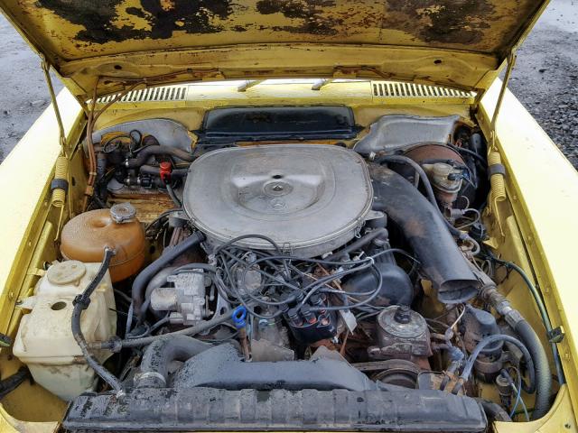 WDBBA45A5CB016698 - 1982 MERCEDES-BENZ 380 SL YELLOW photo 7