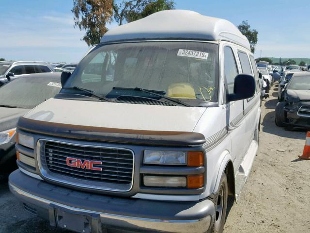 1GDFG15R5X1099482 - 1999 GMC SAVANA RV WHITE photo 2