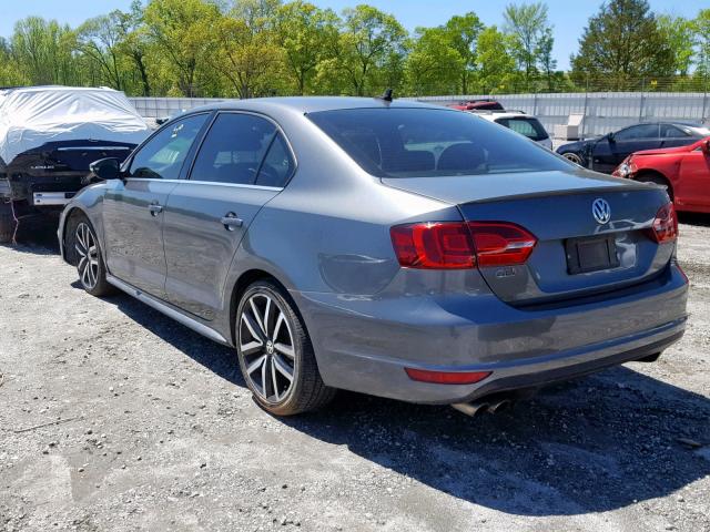 3VW467AJ2CM052731 - 2012 VOLKSWAGEN JETTA GLI GRAY photo 3