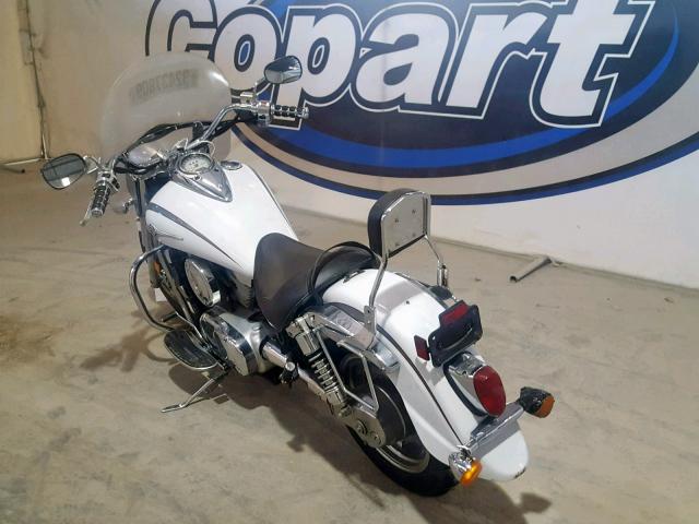 JKBVNKA184A010050 - 2004 KAWASAKI VN1600 A1 WHITE photo 3