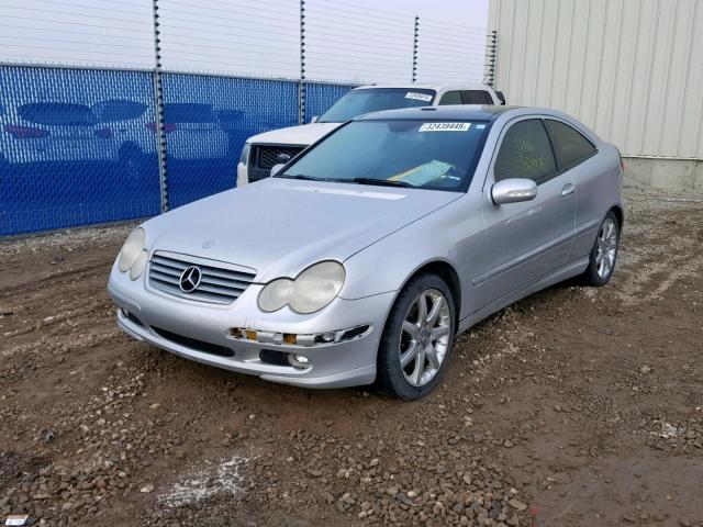 WDBRN40J44A578108 - 2004 MERCEDES-BENZ C 230K SPO SILVER photo 2