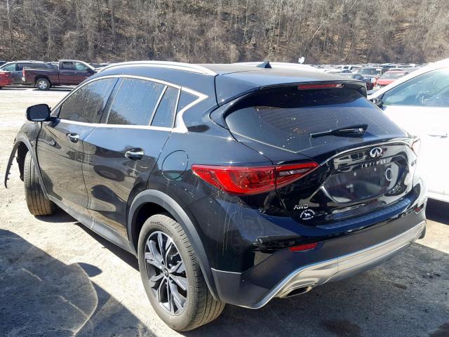 SJKCH5CR0JA052833 - 2018 INFINITI QX30 BASE BLACK photo 3