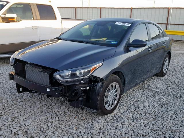 3KPF24AD0KE012849 - 2019 KIA FORTE FE GRAY photo 2