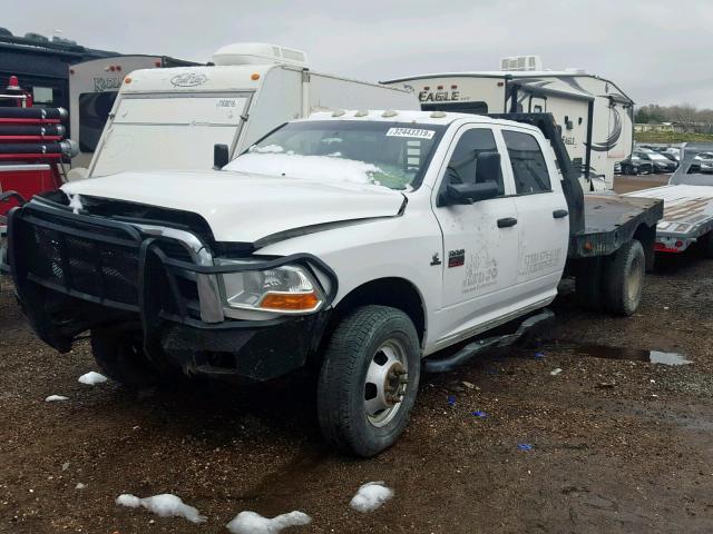 3D73Y4CL4BG549174 - 2011 DODGE RAM 3500 WHITE photo 2