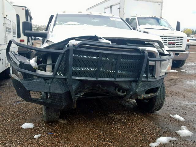 3D73Y4CL4BG549174 - 2011 DODGE RAM 3500 WHITE photo 9